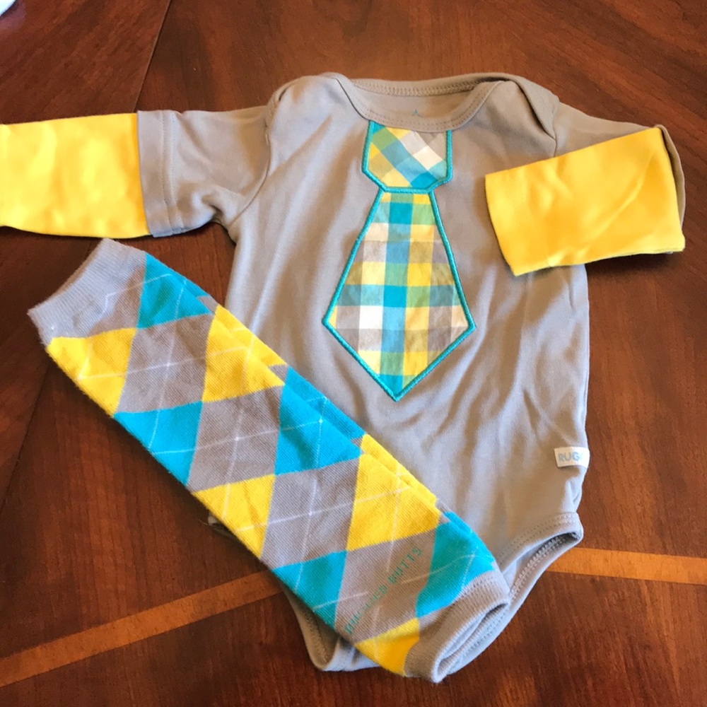 Rugged Butts 3-6 boy long sleeve onesie